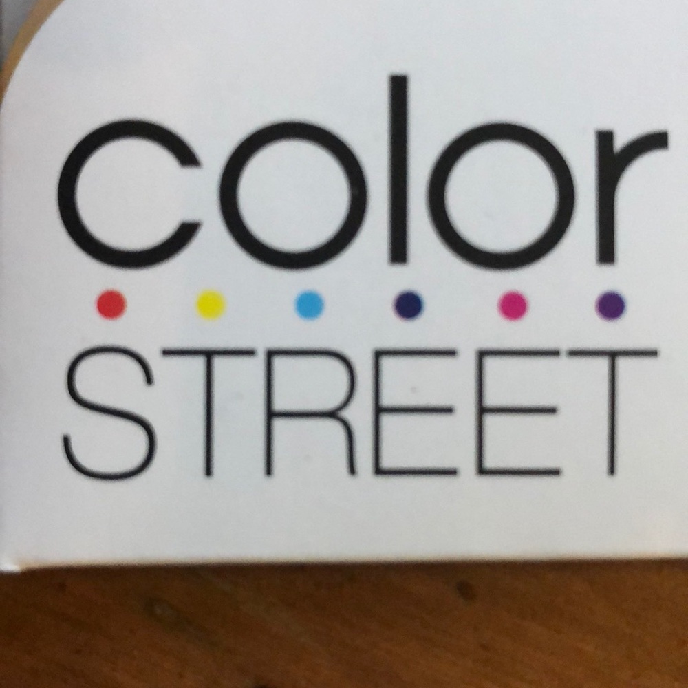 Color street